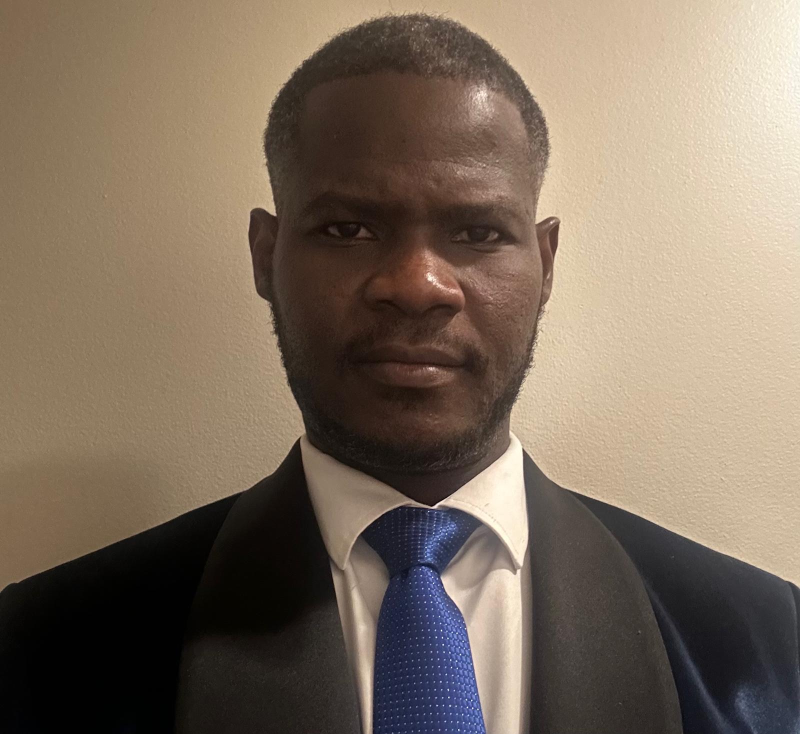 BILOUMEN JOSEPH « Titulaire d’une Licence en Théologie Systématique, obtenue avec 76% et la mention Distinction. »